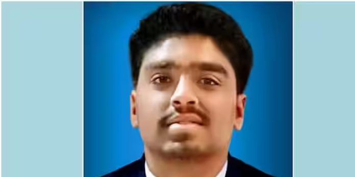 മലയാളി വിദ്യാര്ത്ഥിയെ യുഎഇയിലെ കെട്ടിടത്തില് നിന്ന് വീണ് മരിച്ച നിലയില് കണ്ടെത്തി മലയാളി വിദ്യാര്ത്ഥിയെ യുഎഇയിലെ കെട്ടിടത്തില് നിന്ന് വീണ് മരിച്ച നിലയില് കണ്ടെത്തി