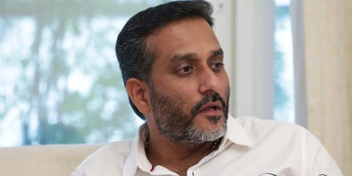 കളമശ്ശേരി സ്ഫോടനം ; വിദ്വേഷ പരാമർശത്തിന് അനിൽ നമ്പ്യാർക്കെതിരെ കേസ് കളമശ്ശേരി സ്ഫോടനം ; വിദ്വേഷ പരാമർശത്തിന് അനിൽ നമ്പ്യാർക്കെതിരെ കേസ്