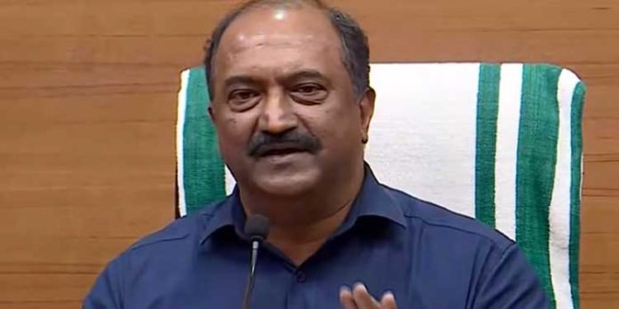 പിഎസ്സി അംഗങ്ങളുടെ ശമ്പള വർധനയെ ന്യായീകരിച്ച് ധനമന്ത്രി കെ എൻ ബാലഗോപാൽ പിഎസ്സി അംഗങ്ങളുടെ ശമ്പള വർധനയെ ന്യായീകരിച്ച് ധനമന്ത്രി കെ എൻ ബാലഗോപാൽ