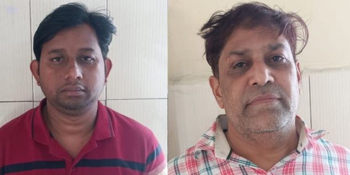 ഓണ്ലൈന് വഴി ജോലി തട്ടിപ്പ് ; അഞ്ച് ലക്ഷം തട്ടിയ ഡല്ഹി സ്വദേശികള് പിടിയില് ഓണ്ലൈന് വഴി ജോലി തട്ടിപ്പ് ; അഞ്ച് ലക്ഷം തട്ടിയ ഡല്ഹി സ്വദേശികള് പിടിയില്