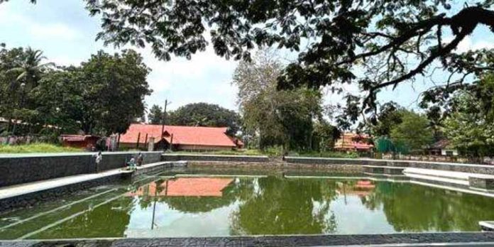 തൃച്ചിറ്റാറ്റ് മഹാവിഷ്ണു ക്ഷേത്രക്കുളം മന്ത്രി സജി ചെറിയാൻ ഇന്ന് നാടിന് സമര്പ്പിക്കും തൃച്ചിറ്റാറ്റ് മഹാവിഷ്ണു ക്ഷേത്രക്കുളം മന്ത്രി സജി ചെറിയാൻ ഇന്ന് നാടിന് സമര്പ്പിക്കും