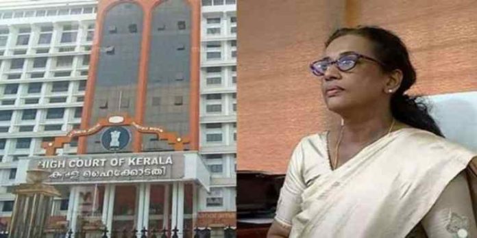 സിസ തോമസിനെതിരായ സർക്കാരിന്റെ കാരണം കാണിക്കൽ നോട്ടീസ് ഹൈക്കോടതി റദ്ദാക്കി സിസ തോമസിനെതിരായ സർക്കാരിന്റെ കാരണം കാണിക്കൽ നോട്ടീസ് ഹൈക്കോടതി റദ്ദാക്കി
