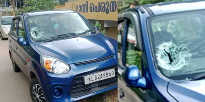 പെരുനാട്ടില് പാർക്ക് ചെയ്തിരുന്ന കാറിന്റെ ഗ്ലാസ് ഇടിച്ച് തകര്ത്തു ; ളാഹയിലെ ഹോട്ടൽ ഉടമക്കെതിരെ പരാതി പെരുനാട്ടില് പാർക്ക് ചെയ്തിരുന്ന കാറിന്റെ ഗ്ലാസ് ഇടിച്ച് തകര്ത്തു ; ളാഹയിലെ ഹോട്ടൽ ഉടമക്കെതിരെ പരാതി