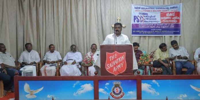 ദലിത് ക്രൈസ്തവർ സമ്മർദ്ദ ശക്തിയായി തീരണം ; ജയിംസ് പി. സൈമൺ ദലിത് ക്രൈസ്തവർ സമ്മർദ്ദ ശക്തിയായി തീരണം ; ജയിംസ് പി. സൈമൺ