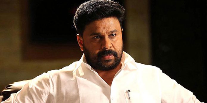 നടിയെ അക്രമിച്ച കേസ് : പ്രോസിക്യൂഷൻ വീണ്ടും കോടതിയിൽ ; സാക്ഷി വിസ്താരം പൂർത്തിയാക്കിയ ഉത്തരവ് പുനഃപരിശോധിക്കണം നടിയെ അക്രമിച്ച കേസ് : പ്രോസിക്യൂഷൻ വീണ്ടും കോടതിയിൽ ; സാക്ഷി വിസ്താരം പൂർത്തിയാക്കിയ ഉത്തരവ് പുനഃപരിശോധിക്കണം