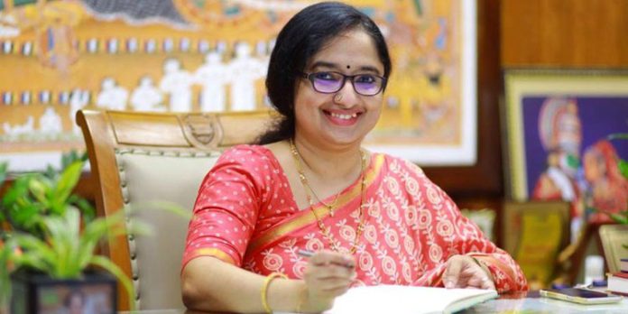 വിഴിഞ്ഞം തുറമുഖം യാഥാർത്ഥ്യമാകുന്നതിൽ അതിയായ അഭിമാനമുണ്ടെന്ന് ദിവ്യ എസ് അയ്യർ വിഴിഞ്ഞം തുറമുഖം യാഥാർത്ഥ്യമാകുന്നതിൽ അതിയായ അഭിമാനമുണ്ടെന്ന് ദിവ്യ എസ് അയ്യർ