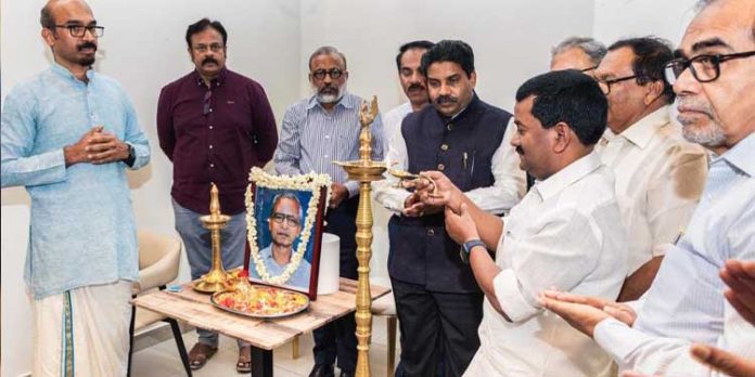 സ്വാതന്ത്ര്യ സമര സേനാനി മരങ്ങാട്ട് പത്മനാഭൻ അനുസ്മരണ സമ്മേളനം നടത്തി സ്വാതന്ത്ര്യ സമര സേനാനി മരങ്ങാട്ട് പത്മനാഭൻ അനുസ്മരണ സമ്മേളനം നടത്തി
