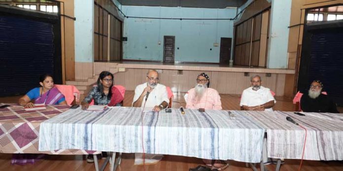 പരുമല തീര്ഥാടനം സര്ക്കാരിന്റെ മുഴുവന് പിന്തുണയും ഉണ്ടാകും : അഡ്വ. മാത്യു റ്റി. തോമസ് എം.എല്.എ പരുമല തീര്ഥാടനം സര്ക്കാരിന്റെ മുഴുവന് പിന്തുണയും ഉണ്ടാകും : അഡ്വ. മാത്യു റ്റി. തോമസ് എം.എല്.എ