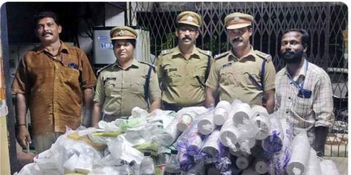 നഗരസഭ ആരോഗ്യ വിഭാഗത്തിന്റെ നേത്യത്വത്തില് രാത്രികാല പരിശോധന നടത്തി നഗരസഭ ആരോഗ്യ വിഭാഗത്തിന്റെ നേത്യത്വത്തില് രാത്രികാല പരിശോധന നടത്തി