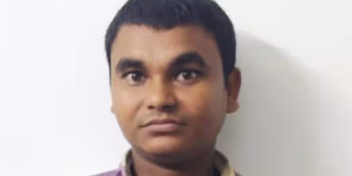 സ്കൂൾ വിദ്യാർത്ഥിനിയെ കടന്നുപിടിച്ച് ലൈംഗികാതിക്രമത്തിന് ഇരയാക്കിയ പ്രതിക്ക് 10 വര്ഷം കഠിന തടവും 40,000 രൂപ പിഴയും സ്കൂൾ വിദ്യാർത്ഥിനിയെ കടന്നുപിടിച്ച് ലൈംഗികാതിക്രമത്തിന് ഇരയാക്കിയ പ്രതിക്ക് 10 വര്ഷം കഠിന തടവും 40,000 രൂപ പിഴയും