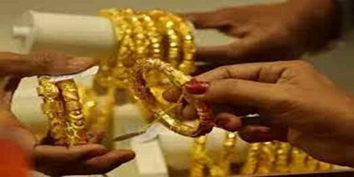 സംസ്ഥാനത്ത് ഇന്ന് സ്വർണവില കുറഞ്ഞു സംസ്ഥാനത്ത് ഇന്ന് സ്വർണവില കുറഞ്ഞു