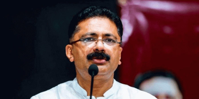 പാണക്കാട് സാദിഖലി ശിഹാബ് തങ്ങളുടെ പരാമര്ശത്തിനെതിരെ കെ.ടി ജലീല് പാണക്കാട് സാദിഖലി ശിഹാബ് തങ്ങളുടെ പരാമര്ശത്തിനെതിരെ കെ.ടി ജലീല്
