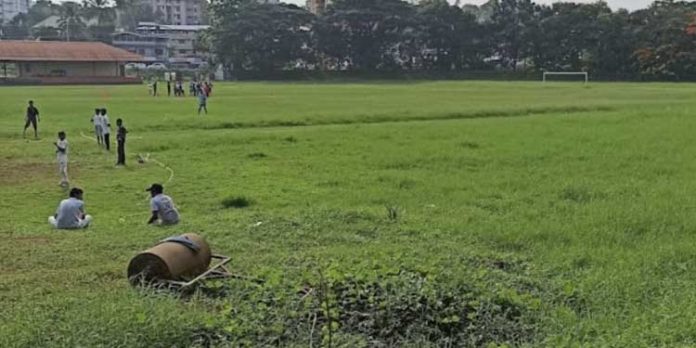 തിരുവല്ല പബ്ലിക് സ്റ്റേഡിയം കായിക താരങ്ങൾക്ക് പ്രയോജനം ചെയ്യുന്ന ഗ്രൗണ്ട് ആയി മാറ്റണമെന്ന് ഹ്യൂമൻ റൈറ്റ്സ് ഒബ്സെർവേഴ്സ് സൊസൈറ്റി തിരുവല്ല പബ്ലിക് സ്റ്റേഡിയം കായിക താരങ്ങൾക്ക് പ്രയോജനം ചെയ്യുന്ന ഗ്രൗണ്ട് ആയി മാറ്റണമെന്ന് ഹ്യൂമൻ റൈറ്റ്സ് ഒബ്സെർവേഴ്സ് സൊസൈറ്റി
