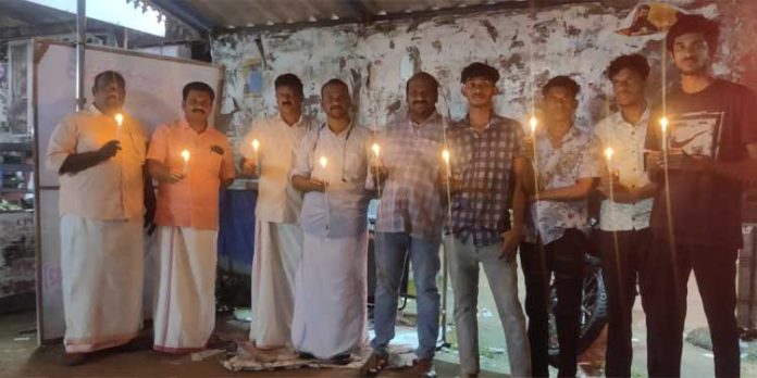 വിഭജന രാഷ്ട്രീയത്തിനെതിരെ എ ഐ വൈ എഫ് ഐക്യദീപം സംഘടിപ്പിച്ചു വിഭജന രാഷ്ട്രീയത്തിനെതിരെ എ ഐ വൈ എഫ് ഐക്യദീപം സംഘടിപ്പിച്ചു
