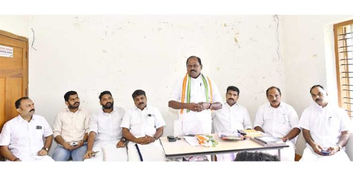 അംഗനവാടി ജീവനക്കാരെ സർക്കാർ ജീവനക്കാരായി പരിഗണിച്ച് ആനുകൂല്യങ്ങൾ നൽകണം : സതീഷ് കൊച്ചുപറമ്പിൽ അംഗനവാടി ജീവനക്കാരെ സർക്കാർ ജീവനക്കാരായി പരിഗണിച്ച് ആനുകൂല്യങ്ങൾ നൽകണം : സതീഷ് കൊച്ചുപറമ്പിൽ