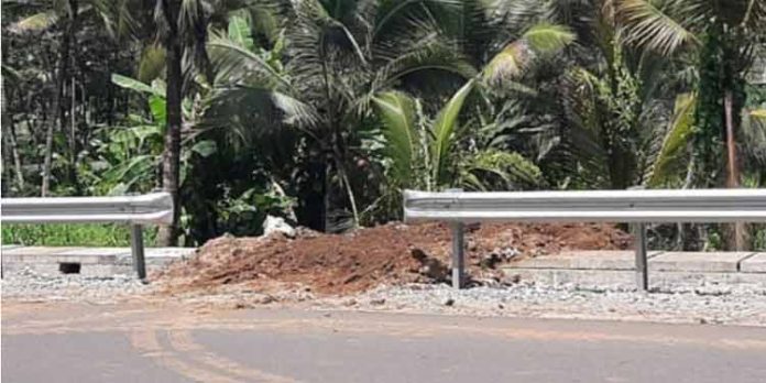 കോന്നിയില് വയല് നികത്തല് വ്യാപകം ; നടപടി സ്വീകരിക്കാതെ റവന്യൂ വകുപ്പ് കോന്നിയില് വയല് നികത്തല് വ്യാപകം ; നടപടി സ്വീകരിക്കാതെ റവന്യൂ വകുപ്പ്
