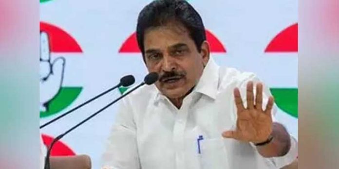 എം.പിമാരുടെ പ്രവര്ത്തനം സംബന്ധിച്ച റിപ്പോര്ട്ട് കൈമാറിയെന്ന വാര്ത്ത വസ്തുതാ വിരുദ്ധം ; കെ.സി വേണുഗോപാല് എം.പിമാരുടെ പ്രവര്ത്തനം സംബന്ധിച്ച റിപ്പോര്ട്ട് കൈമാറിയെന്ന വാര്ത്ത വസ്തുതാ വിരുദ്ധം ; കെ.സി വേണുഗോപാല്