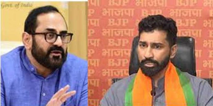 കളമശ്ശേരി സ്ഫോടനം സംബന്ധിച്ച പരാമർശങ്ങൾ ; രാജീവ് ചന്ദ്രശേഖറിനും അനിൽ കെ ആന്റണിക്കുമെതിരെ പരാതി കളമശ്ശേരി സ്ഫോടനം സംബന്ധിച്ച പരാമർശങ്ങൾ ; രാജീവ് ചന്ദ്രശേഖറിനും അനിൽ കെ ആന്റണിക്കുമെതിരെ പരാതി