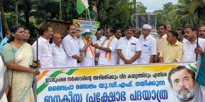 പിണറായി സർക്കാർ ജനജീവിതം ദുരിതത്തിലാക്കി ; പ്രൊഫ.സതീഷ് കൊച്ചുപറമ്പിൽ പിണറായി സർക്കാർ ജനജീവിതം ദുരിതത്തിലാക്കി ; പ്രൊഫ.സതീഷ് കൊച്ചുപറമ്പിൽ
