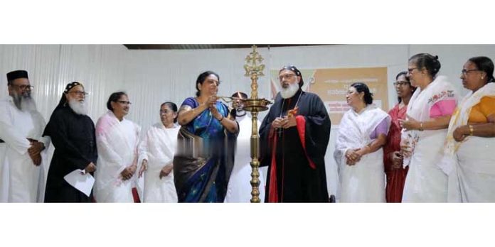 മര്ത്തമറിയം വനിതാ സമാജം സമ്മേളനം നടന്നു മര്ത്തമറിയം വനിതാ സമാജം സമ്മേളനം നടന്നു
