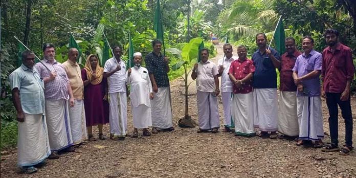 തുണ്ടിയപ്പാറ – കാടിക്കാവ് റോഡ് പുതുക്കി പണിയുക ; മുസ്ലിം ലീഗ് തുണ്ടിയപ്പാറ – കാടിക്കാവ് റോഡ് പുതുക്കി പണിയുക ; മുസ്ലിം ലീഗ്