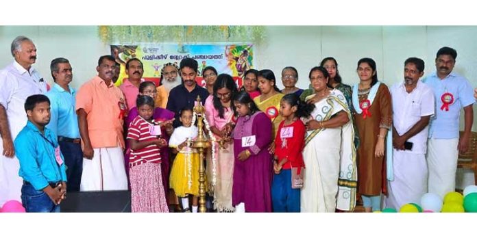 ഭിന്നശേഷി കലാമേള സര്ഗസംഗമം നടത്തി ഭിന്നശേഷി കലാമേള സര്ഗസംഗമം നടത്തി