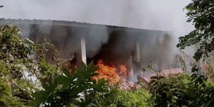 കോഴിക്കോട് മാലിന്യ പ്ലാന്റിലെ തീപിടുത്തം ; കോര്പറേഷന്റെ വീഴ്ചയെന്ന് വരുത്തിത്തീര്ക്കാന് ശ്രമമെന്ന് മേയര് കോഴിക്കോട് മാലിന്യ പ്ലാന്റിലെ തീപിടുത്തം ; കോര്പറേഷന്റെ വീഴ്ചയെന്ന് വരുത്തിത്തീര്ക്കാന് ശ്രമമെന്ന് മേയര്