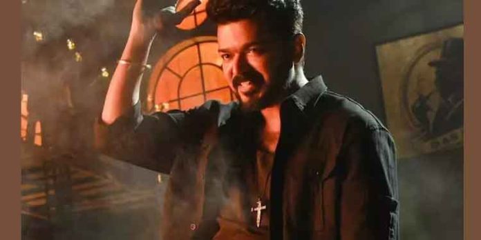 ലിയോയ്ക്ക് തിരിച്ചടി ; ഞെട്ടലില് വിജയ് ആരാധകര് ലിയോയ്ക്ക് തിരിച്ചടി ; ഞെട്ടലില് വിജയ് ആരാധകര്