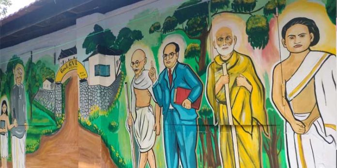 നവോത്ഥാന സചിത്ര ചുവർ പ്രകാശനം ചെയ്തു നവോത്ഥാന സചിത്ര ചുവർ പ്രകാശനം ചെയ്തു