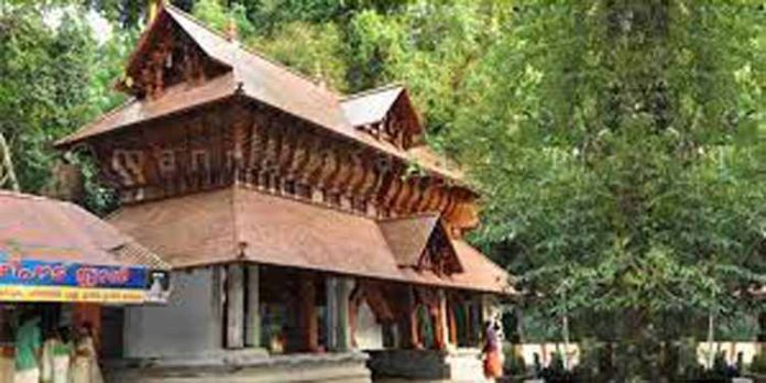 മണ്ണാറശാല നാഗരാജ ക്ഷേത്രത്തിൽ ആയില്യ മഹോത്സവം നവംബർ 4,5,6 തീയതികളിൽ മണ്ണാറശാല നാഗരാജ ക്ഷേത്രത്തിൽ ആയില്യ മഹോത്സവം നവംബർ 4,5,6 തീയതികളിൽ