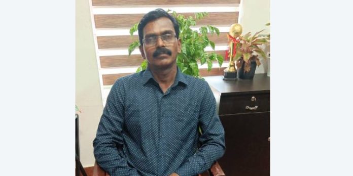 കളമശ്ശേരി സ്ഫോടനം ; ഡൊമിനിക് മാര്ട്ടിന് അറസ്റ്റില് കളമശ്ശേരി സ്ഫോടനം ; ഡൊമിനിക് മാര്ട്ടിന് അറസ്റ്റില്