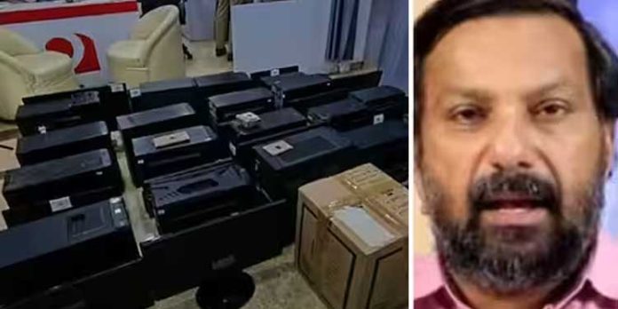 മറുനാടൻ മലയാളി ഓഫീസ് റെയ്ഡ് ; പോലീസ് പിടിച്ചെടുത്ത ഉപകരണങ്ങൾ ഉടന് വിട്ട് നൽകണമെന്ന് ഹൈക്കോടതി മറുനാടൻ മലയാളി ഓഫീസ് റെയ്ഡ് ; പോലീസ് പിടിച്ചെടുത്ത ഉപകരണങ്ങൾ ഉടന് വിട്ട് നൽകണമെന്ന് ഹൈക്കോടതി