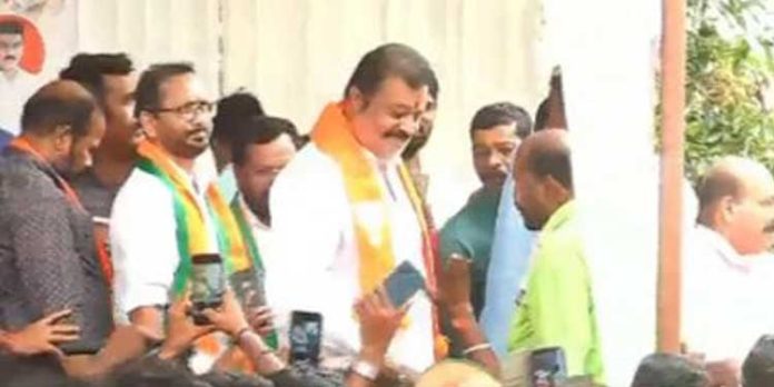 നിക്ഷേപകർക്ക് നീതി ലഭിക്കും വരെ സുരേഷ്ഗോപിക്കും ബിജെപിക്കും വിശ്രമമില്ലെന്ന് കെ.സുരേന്ദ്രൻ നിക്ഷേപകർക്ക് നീതി ലഭിക്കും വരെ സുരേഷ്ഗോപിക്കും ബിജെപിക്കും വിശ്രമമില്ലെന്ന് കെ.സുരേന്ദ്രൻ
