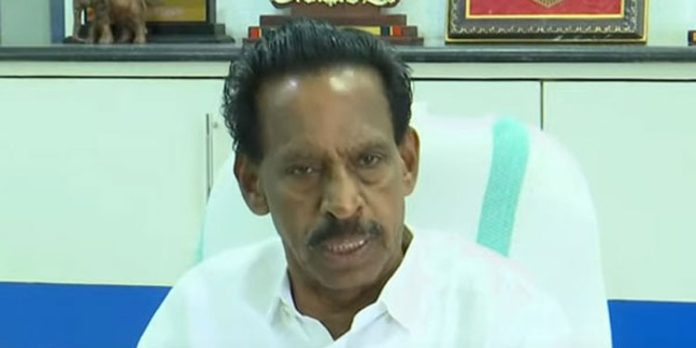 കരുവന്നൂര് ബാങ്ക് തട്ടിപ്പ് കേസ് ; എംകെ കണ്ണന് വീണ്ടും ഇഡി നോട്ടീസ് കരുവന്നൂര് ബാങ്ക് തട്ടിപ്പ് കേസ് ; എംകെ കണ്ണന് വീണ്ടും ഇഡി നോട്ടീസ്