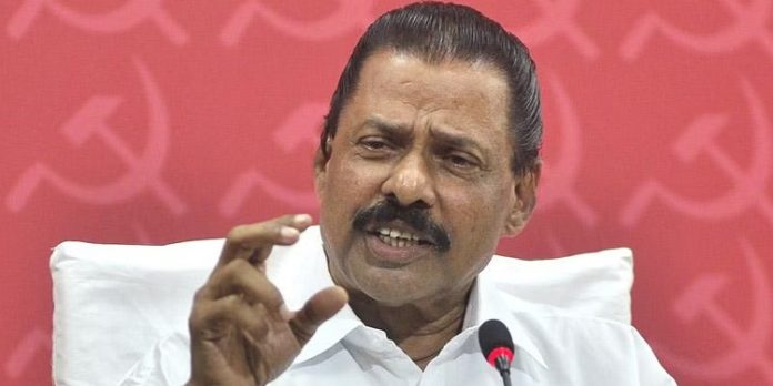കളമശ്ശേരി സ്ഫോടനം ; എംവി ഗോവിന്ദനടക്കം നാല് പേർക്കെതിരെ പോലീസിൽ പരാതി നൽകി കെപിസിസി കളമശ്ശേരി സ്ഫോടനം ; എംവി ഗോവിന്ദനടക്കം നാല് പേർക്കെതിരെ പോലീസിൽ പരാതി നൽകി കെപിസിസി