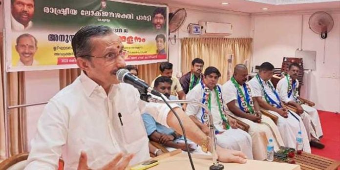രാം വിലാസ് പാസ്വാന് സാധാരണക്കാരുടെയും അധഃസ്ഥിത വിഭാഗങ്ങളുടെയും നേതാവായിരുന്നു ; എം ടി രമേശ് രാം വിലാസ് പാസ്വാന് സാധാരണക്കാരുടെയും അധഃസ്ഥിത വിഭാഗങ്ങളുടെയും നേതാവായിരുന്നു ; എം ടി രമേശ്