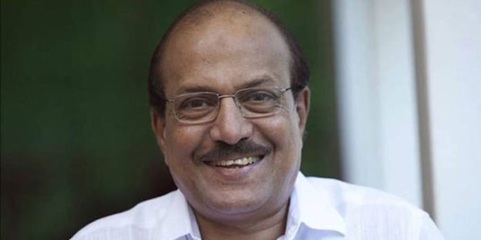 സമസ്തയുമായി ഭിന്നതയില്ല ; പ്രസ്താവനാ യുദ്ധം അവസാനിപ്പിക്കണമെന്ന് പികെ കുഞ്ഞാലിക്കുട്ടി സമസ്തയുമായി ഭിന്നതയില്ല ; പ്രസ്താവനാ യുദ്ധം അവസാനിപ്പിക്കണമെന്ന് പികെ കുഞ്ഞാലിക്കുട്ടി