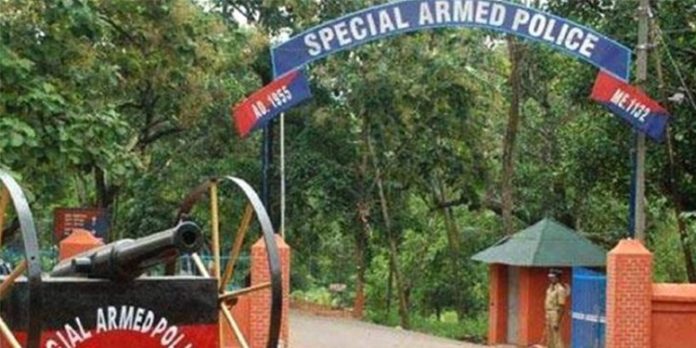 പേരൂർക്കട എസ്എപി ക്യാമ്പിൽ പോലീസുകാരൻ ആത്മഹത്യയ്ക്ക് ശ്രമിച്ചു പേരൂർക്കട എസ്എപി ക്യാമ്പിൽ പോലീസുകാരൻ ആത്മഹത്യയ്ക്ക് ശ്രമിച്ചു