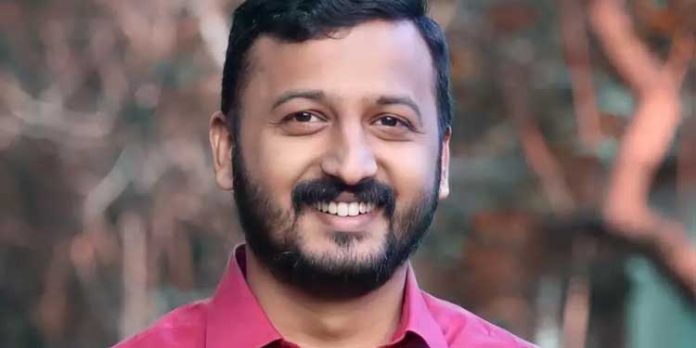 ജാമ്യം നിഷേധിച്ചതോടെ ഹൈക്കോടതിയെ സമീപിക്കാൻ നീക്കവുമായി രാഹുൽ മാങ്കൂട്ടത്തില് ജാമ്യം നിഷേധിച്ചതോടെ ഹൈക്കോടതിയെ സമീപിക്കാൻ നീക്കവുമായി രാഹുൽ മാങ്കൂട്ടത്തില്