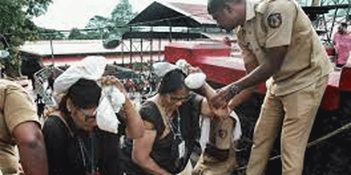 കേബിളുകള് മോഷണം പോയ സംഭവം ; സന്നിധാനത്ത് സ്ഥിരം പോലീസ് സ്റ്റേഷൻ എന്ന ആവശ്യം ശക്തം കേബിളുകള് മോഷണം പോയ സംഭവം ; സന്നിധാനത്ത് സ്ഥിരം പോലീസ് സ്റ്റേഷൻ എന്ന ആവശ്യം ശക്തം