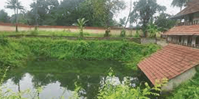 ശ്രീവല്ലഭക്ഷേത്രത്തിലെ ദേവപ്രശ്ന പരിഹാരക്രിയകളുടെ നാലാംഘട്ടം 25 – ന് തുടങ്ങും ശ്രീവല്ലഭക്ഷേത്രത്തിലെ ദേവപ്രശ്ന പരിഹാരക്രിയകളുടെ നാലാംഘട്ടം 25 – ന് തുടങ്ങും