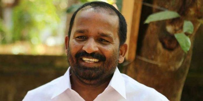 പാലിയേക്കരയില് അക്രമം നടത്തിയത് ടോള് കമ്പനി ഗുണ്ടകള്, കേസ് പൂമാലയായി കാണുന്നു ; ടിഎന് പ്രതാപന് എംപി പാലിയേക്കരയില് അക്രമം നടത്തിയത് ടോള് കമ്പനി ഗുണ്ടകള്, കേസ് പൂമാലയായി കാണുന്നു ; ടിഎന് പ്രതാപന് എംപി
