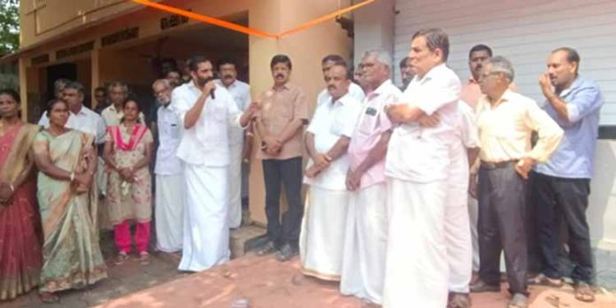 യുഡിഎഫ് വടശ്ശേരിക്കര മണ്ഡലം കമ്മിറ്റിയുടെ നേതൃത്വത്തിൽ പ്രതിഷേധ ധർണ നടത്തി യുഡിഎഫ് വടശ്ശേരിക്കര മണ്ഡലം കമ്മിറ്റിയുടെ നേതൃത്വത്തിൽ പ്രതിഷേധ ധർണ നടത്തി
