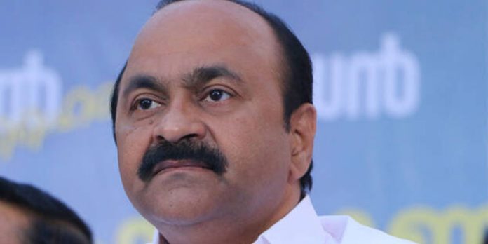 മെഡിക്കൽ സർവീസസ് കോർപ്പറേഷനിൽ വൻ അഴിമതി ; കാലാവധി കഴിഞ്ഞ മരുന്നുകൾ വിതരണം ചെയ്തെന്ന് വിഡി സതീശൻ മെഡിക്കൽ സർവീസസ് കോർപ്പറേഷനിൽ വൻ അഴിമതി ; കാലാവധി കഴിഞ്ഞ മരുന്നുകൾ വിതരണം ചെയ്തെന്ന് വിഡി സതീശൻ
