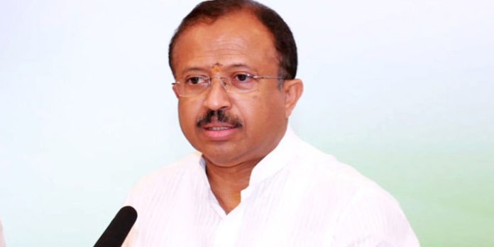 ഇസ്രയേൽ-ഹമാസ് യുദ്ധം ; അടിയന്തര സാഹചര്യം നേരിടാൻ കേന്ദ്രം തയ്യാറെന്ന് വി മുരളീധരൻ ഇസ്രയേൽ-ഹമാസ് യുദ്ധം ; അടിയന്തര സാഹചര്യം നേരിടാൻ കേന്ദ്രം തയ്യാറെന്ന് വി മുരളീധരൻ