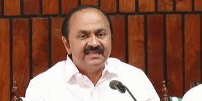 നിയമസഭയിൽ ക്രമപ്രശ്നം ഉയർത്തി പ്രതിപക്ഷ നേതാവ് വിഡി സതീശൻ നിയമസഭയിൽ ക്രമപ്രശ്നം ഉയർത്തി പ്രതിപക്ഷ നേതാവ് വിഡി സതീശൻ