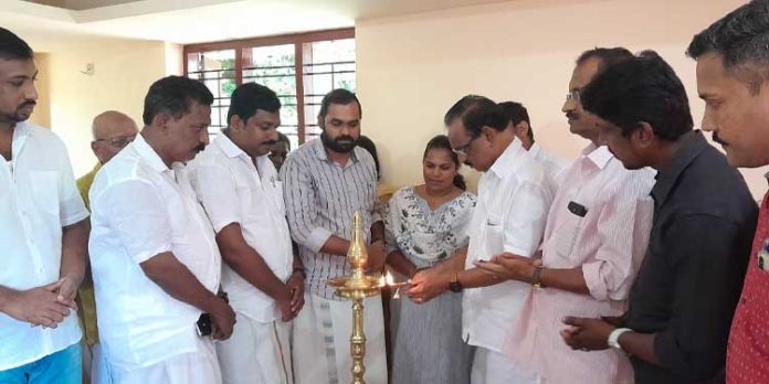 സ്നേഹപ്രയാണം 279-ാം ദിന സംഗമത്തിന്റ ഉദ്ഘാടനം നടത്തി സ്നേഹപ്രയാണം 279-ാം ദിന സംഗമത്തിന്റ ഉദ്ഘാടനം നടത്തി