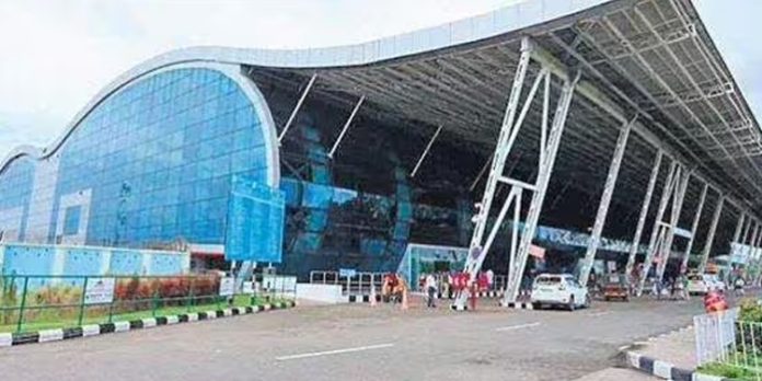 അൽപശി ആറാട്ട് ; തിരുവനന്തപുരം വിമാനത്താവളം അഞ്ച് മണിക്കൂര് അടച്ചിടും അൽപശി ആറാട്ട് ; തിരുവനന്തപുരം വിമാനത്താവളം അഞ്ച് മണിക്കൂര് അടച്ചിടും