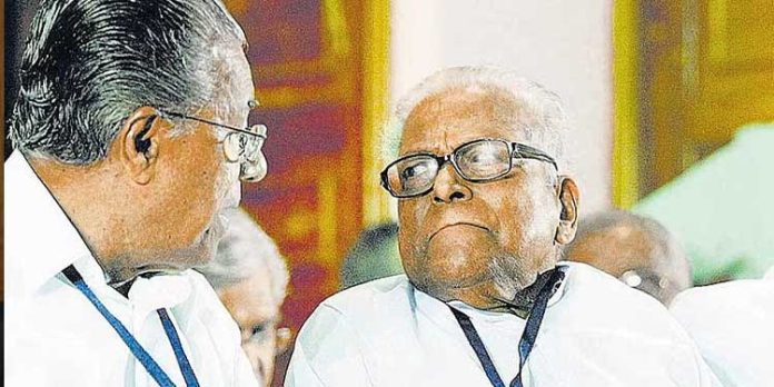 ഉജ്ജ്വല സമരങ്ങൾ, ജനകീയ നേതാവ് ; വി എസിന് പിണറായിയുടെ പിറന്നാൾ ആശംസ ഉജ്ജ്വല സമരങ്ങൾ, ജനകീയ നേതാവ് ; വി എസിന് പിണറായിയുടെ പിറന്നാൾ ആശംസ