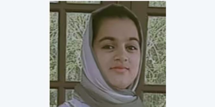 അടുക്കളയിൽ യുവതിയെ മരിച്ചനിലയിൽ കണ്ടെത്തി അടുക്കളയിൽ യുവതിയെ മരിച്ചനിലയിൽ കണ്ടെത്തി